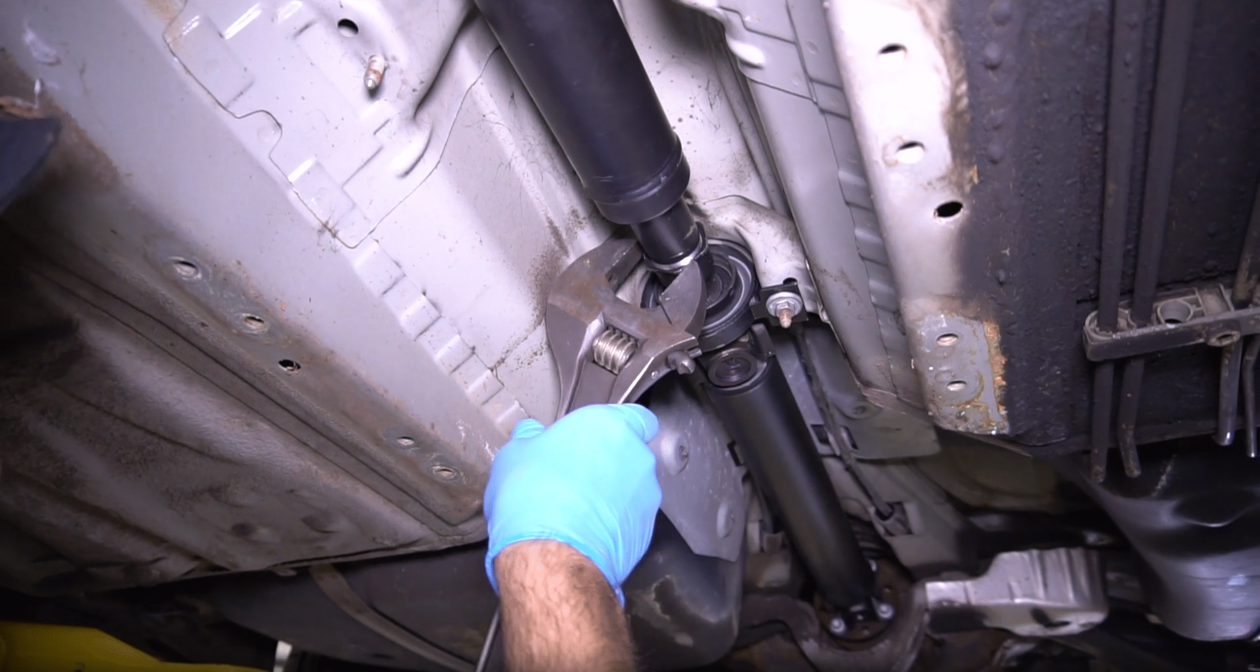 Professional Driveshaft Inspection Protocols: A Comprehensive Check ...